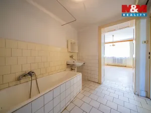 Prodej rodinného domu, Staré Město, náměstí Hrdinů, 118 m2