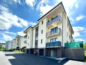 Prodej bytu 3+kk, Karlovy Vary, Svatošská, 92 m2