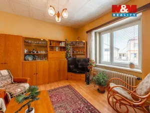 Prodej rodinného domu, Zásmuky, Kmochovo nám., 120 m2