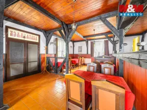 Prodej komerční nemovitosti, Nová Role - Mezirolí, 795 m2