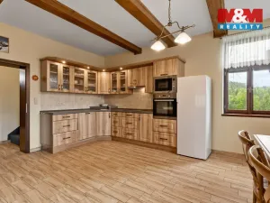 Prodej ubytování, Albrechtice v Jizerských horách, 215 m2