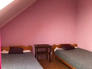 Prodej vícegeneračního domu, Pila, 220 m2
