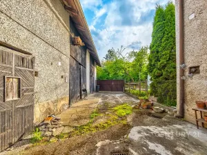 Prodej rodinného domu, Chleby, 303 m2