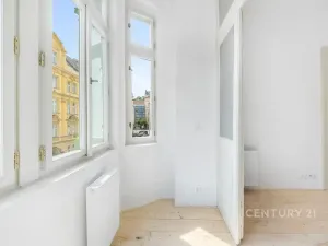 Pronájem bytu 2+kk, Praha - Nusle, Sezimova, 53 m2
