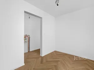 Prodej bytu 2+1, Brno, Kosatcová, 80 m2