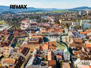 Pronájem bytu 2+1, Česká Lípa, Škroupovo náměstí, 75 m2