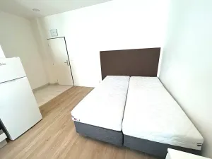 Pronájem bytu 1+kk, Praha - Vysočany, Poděbradská, 26 m2