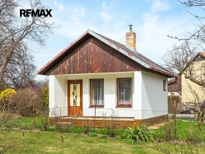 Prodej pozemku pro bydlení, Holubov, 739 m2