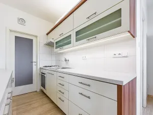 Pronájem bytu 3+1, Olomouc, Nešporova, 60 m2