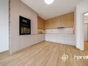 Prodej bytu 3+kk, Olomouc, Jeremiášova, 106 m2