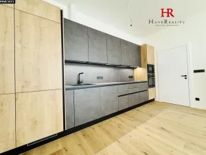 Pronájem bytu 2+kk, Benešov, Tyršova, 77 m2