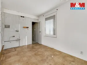 Prodej bytu 3+1, Beroun - Beroun-Město, Bezručova, 53 m2