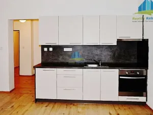 Pronájem bytu 1+1, Cheb, Úzká, 68 m2