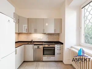 Pronájem bytu 2+1, Praha - Vinohrady, Londýnská, 65 m2