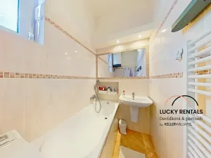 Pronájem bytu 2+kk, Praha - Žižkov, Hartigova, 40 m2