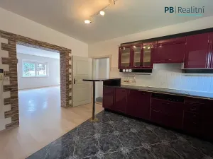 Prodej rodinného domu, Roztoky, 522 m2
