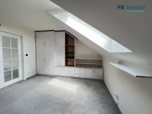 Prodej rodinného domu, Roztoky, 522 m2