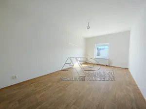 Pronájem bytu 2+kk, České Budějovice, 44 m2