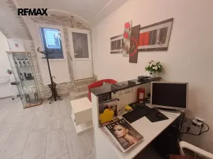 Pronájem obchodního prostoru, Praha - Vinohrady, Slezská, 52 m2