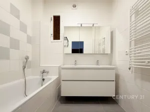Pronájem bytu 3+kk, Praha - Nusle, Svatoslavova, 70 m2