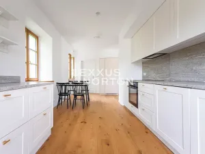 Prodej vily, Varvažov, 503 m2