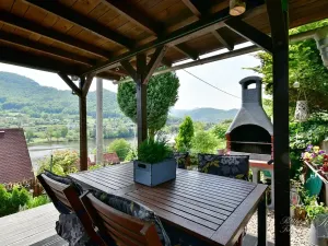 Prodej rodinného domu, Dolní Zálezly, Meruňková, 80 m2