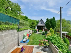 Prodej rodinného domu, Dolní Zálezly, Meruňková, 80 m2
