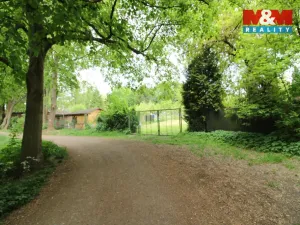 Pronájem zahrady, Přezletice, 300 m2