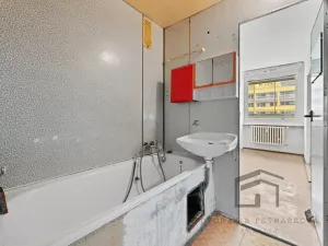 Prodej bytu 3+1, Praha - Vršovice, Uzbecká, 74 m2