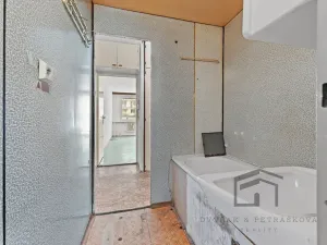 Prodej bytu 3+1, Praha - Vršovice, Uzbecká, 74 m2