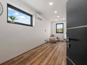 Prodej rodinného domu, Kostelní Lhota, 213 m2