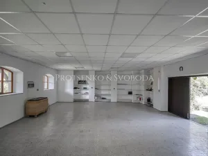 Prodej ordinace, Křižanov, Benešovo náměstí, 530 m2