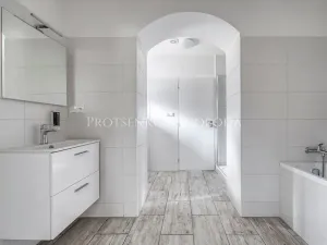 Prodej činžovního domu, Prosečné, 349 m2