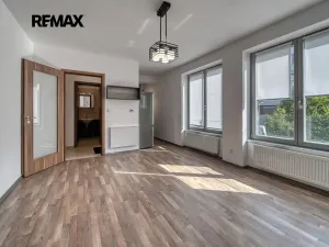 Pronájem bytu 1+kk, Kolín, Václavská, 31 m2