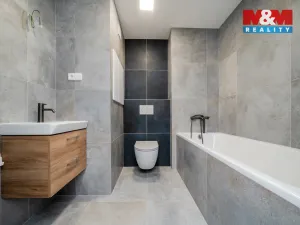 Prodej bytu 2+kk, Ostrava - Mariánské Hory, Marie Pujmanové, 40 m2