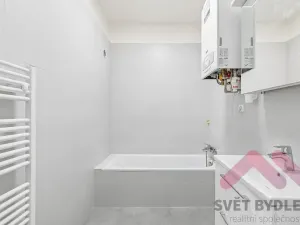 Pronájem bytu 2+kk, Praha - Nusle, Na Pankráci, 60 m2