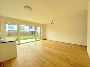 Pronájem rodinného domu, Praha - Čakovice, Kurta Hubera, 130 m2