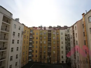 Pronájem bytu 2+kk, Praha - Vinohrady, Radhošťská, 45 m2