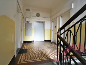 Pronájem bytu 2+kk, Praha - Vinohrady, Radhošťská, 45 m2