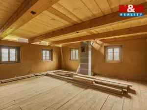 Prodej zemědělské usedlosti, Blíževedly, 250 m2