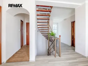 Prodej rodinného domu, Praha - Horní Počernice, Náchodská, 316 m2