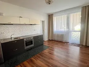 Prodej bytu 2+kk, Zlín, Větrná, 42 m2