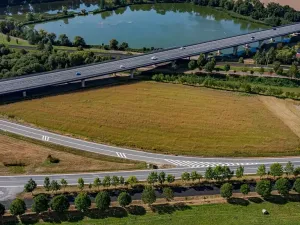 Prodej komerčního pozemku, Bělotín, 9952 m2