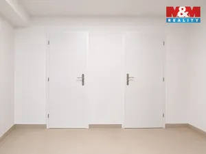 Prodej bytu 2+1, Praha - Kyje, Manželů Dostálových, 44 m2