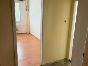 Pronájem bytu 2+kk, Praha - Kobylisy, Kurkova, 44 m2