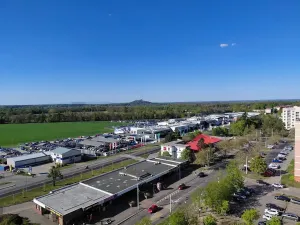 Pronájem bytu 3+1, Pardubice, Jana Zajíce, 68 m2