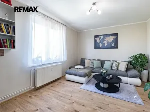 Prodej bytu 3+1, Jindřichův Hradec, sídliště Vajgar, 62 m2