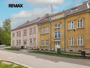 Pronájem bytu 1+1, Jindřichův Hradec, Tovární, 48 m2