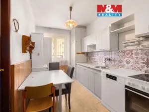 Prodej bytu 2+1, Pardubice - Zelené Předměstí, Čs. armády, 61 m2