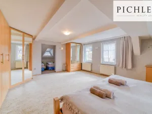 Prodej rodinného domu, Stříbrná, 341 m2